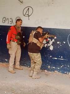 Imagens Adrielly Martins